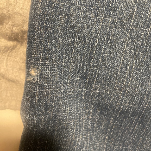 Levi’s low rise boot cut - Picture 3 of 4